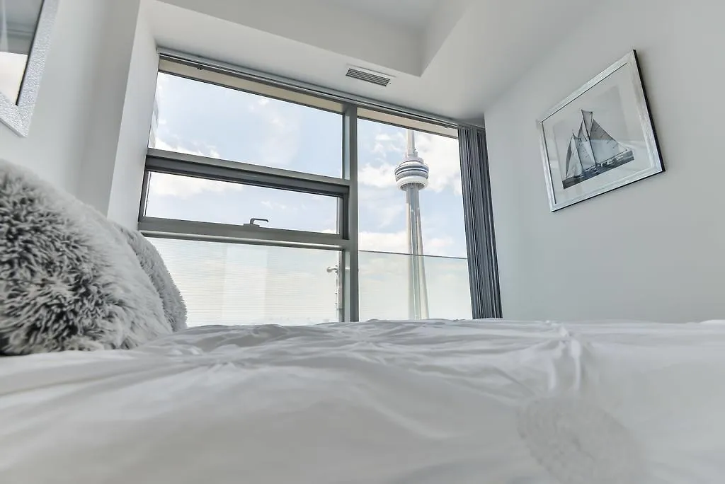 Atlantis Suites - Toronto Furnished Apartment On York Street Canada